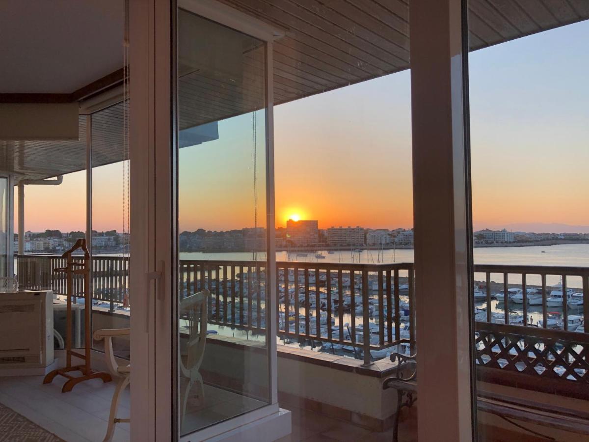 L' Escala Solo Atico Guest Suites מראה חיצוני תמונה