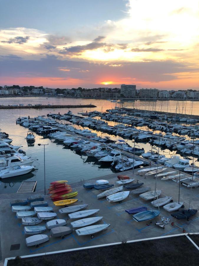 L' Escala Solo Atico Guest Suites מראה חיצוני תמונה
