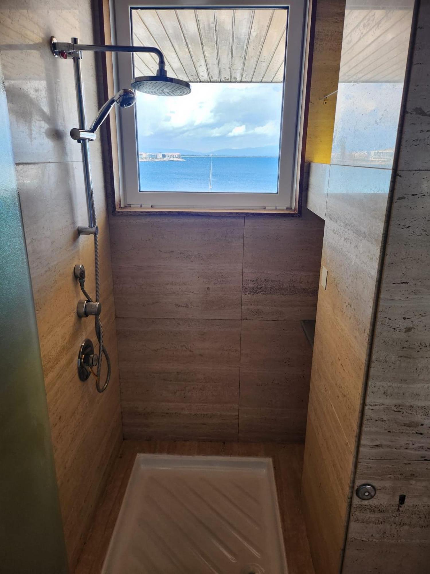 L' Escala Solo Atico Guest Suites מראה חיצוני תמונה