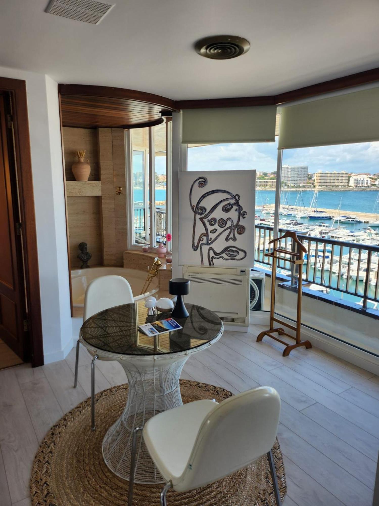 L' Escala Solo Atico Guest Suites מראה חיצוני תמונה