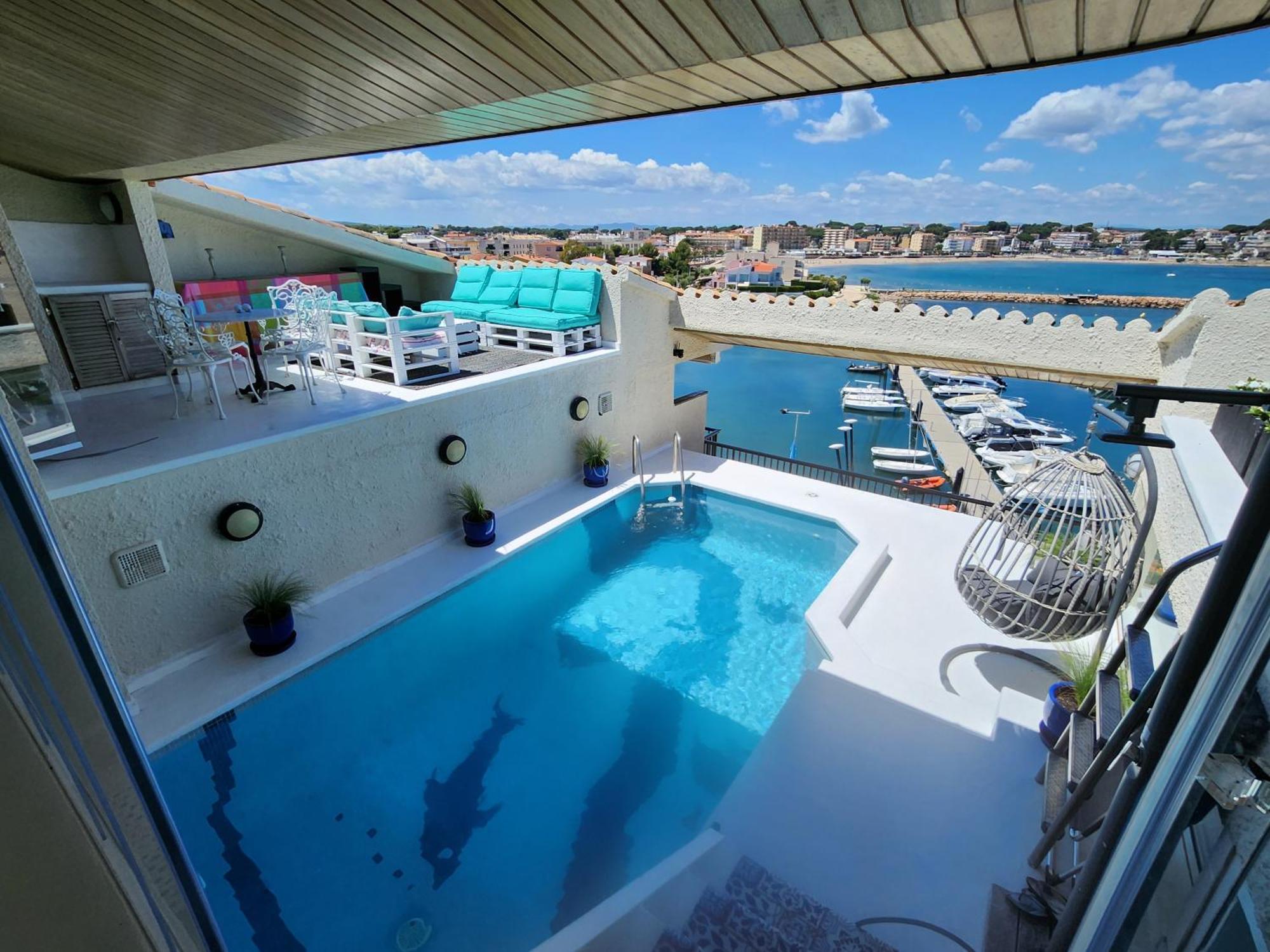 L' Escala Solo Atico Guest Suites מראה חיצוני תמונה